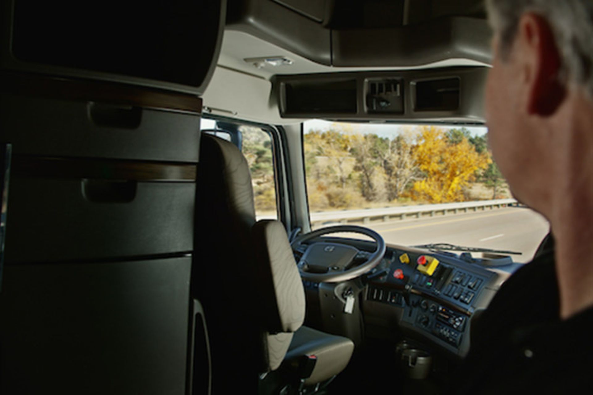 کامیون خودران