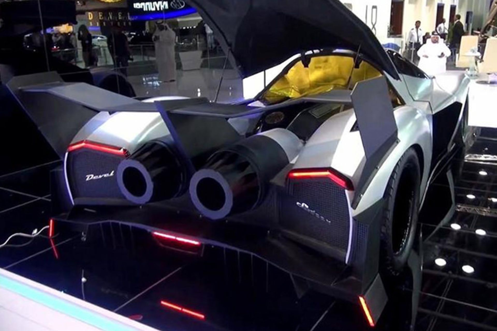 دویل 16 / Devel Sixteen