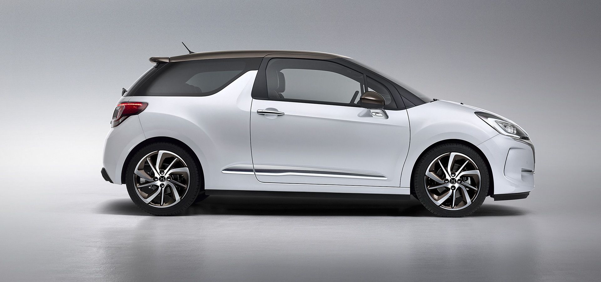 ِDS 3