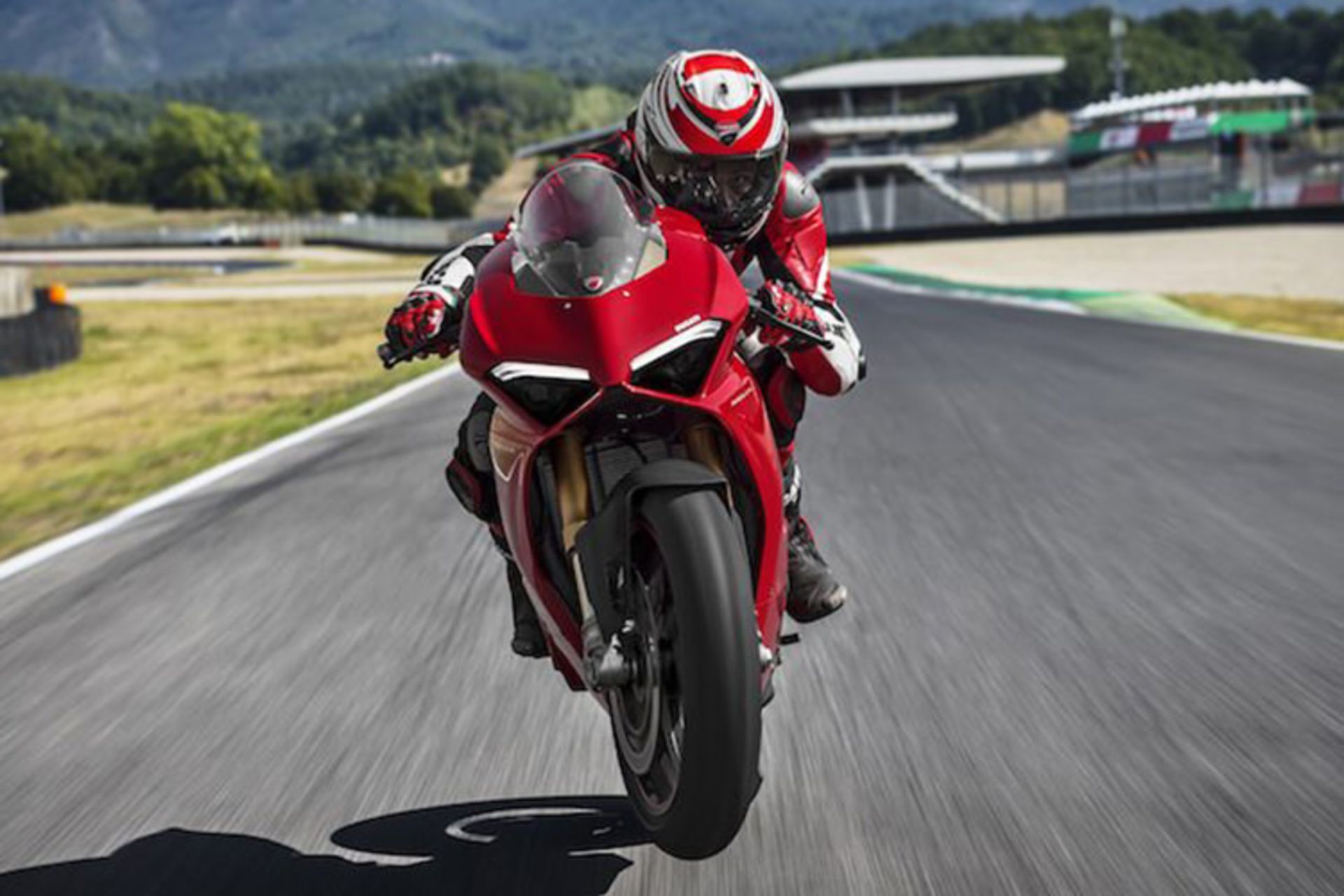 دوکاتی پانیگاله / Ducati Panigale V4