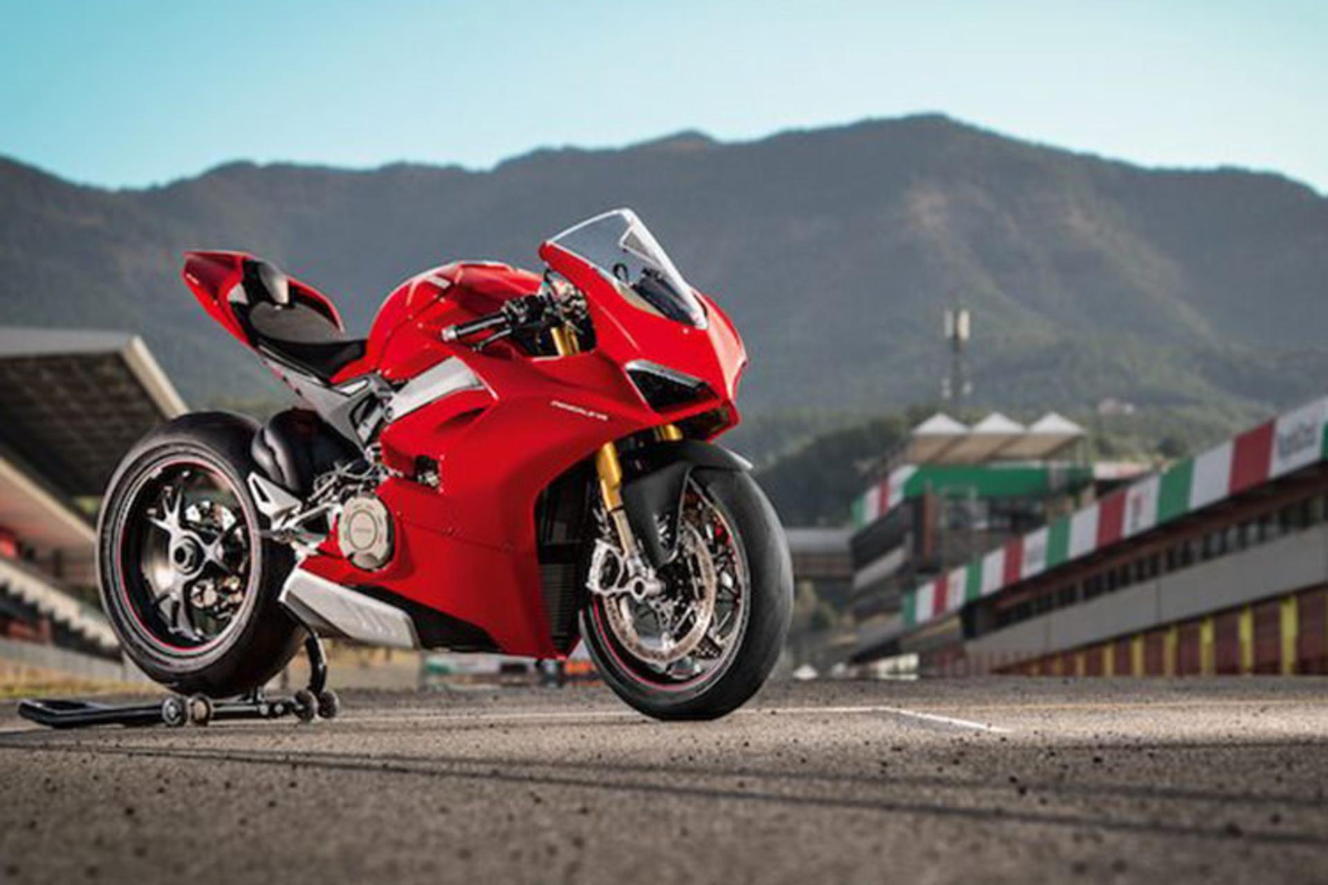دوکاتی پانیگاله / Ducati Panigale V4