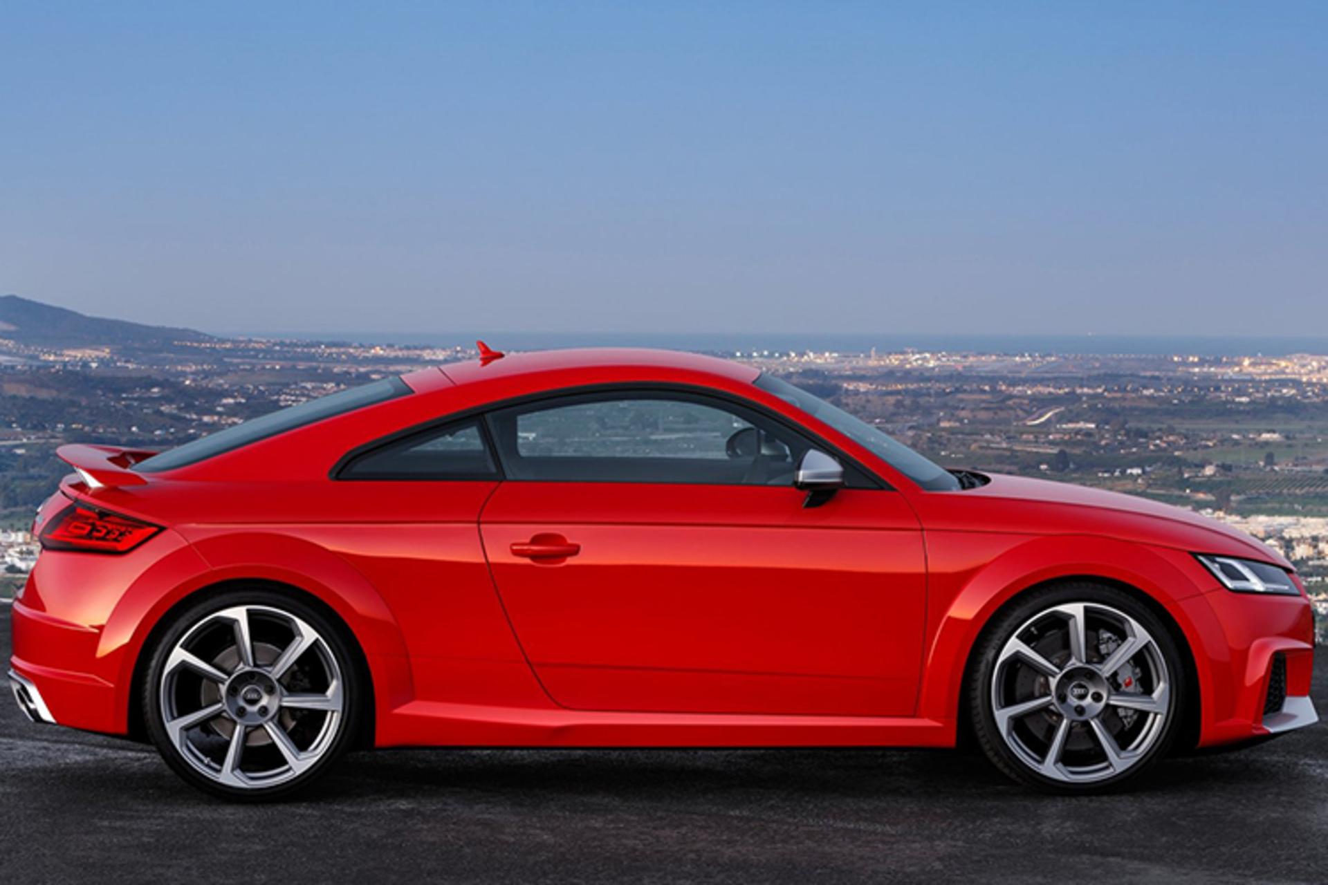 AUDI TTRS