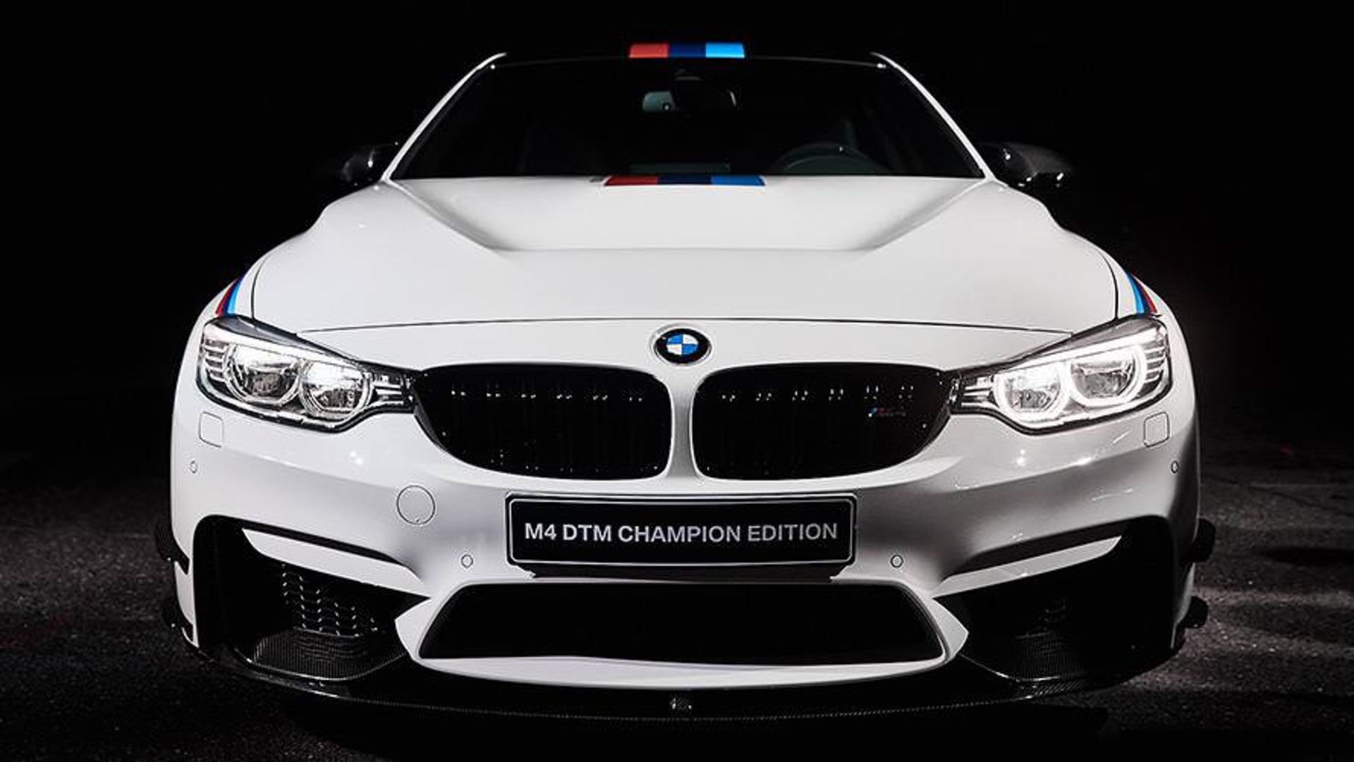 BMW M4 DTM / بی ام و