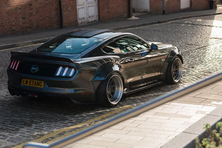 Ford Mustang Liberty Walk / فورد موستانگ لیبرتی واک