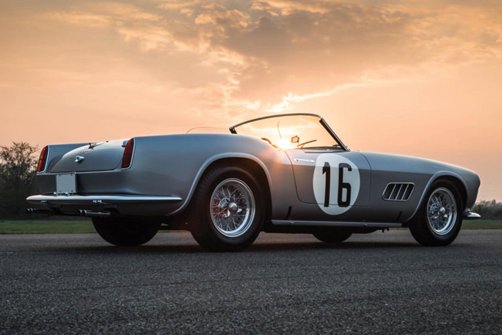 فراری 250 GT LWB کالیفرنیا / ferrari