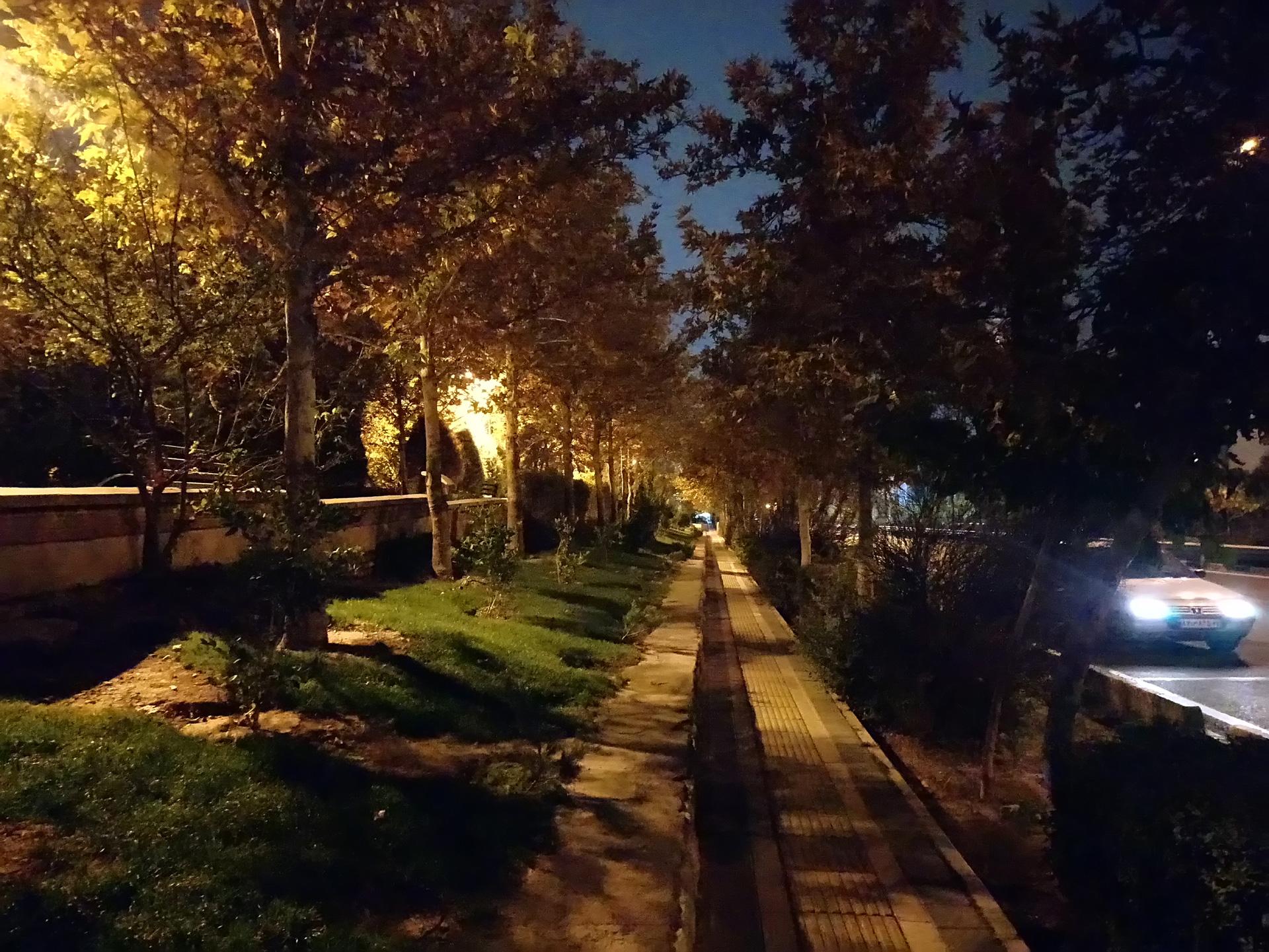 نمونه تصویر اکسپریا ایکس ای وان پلاس