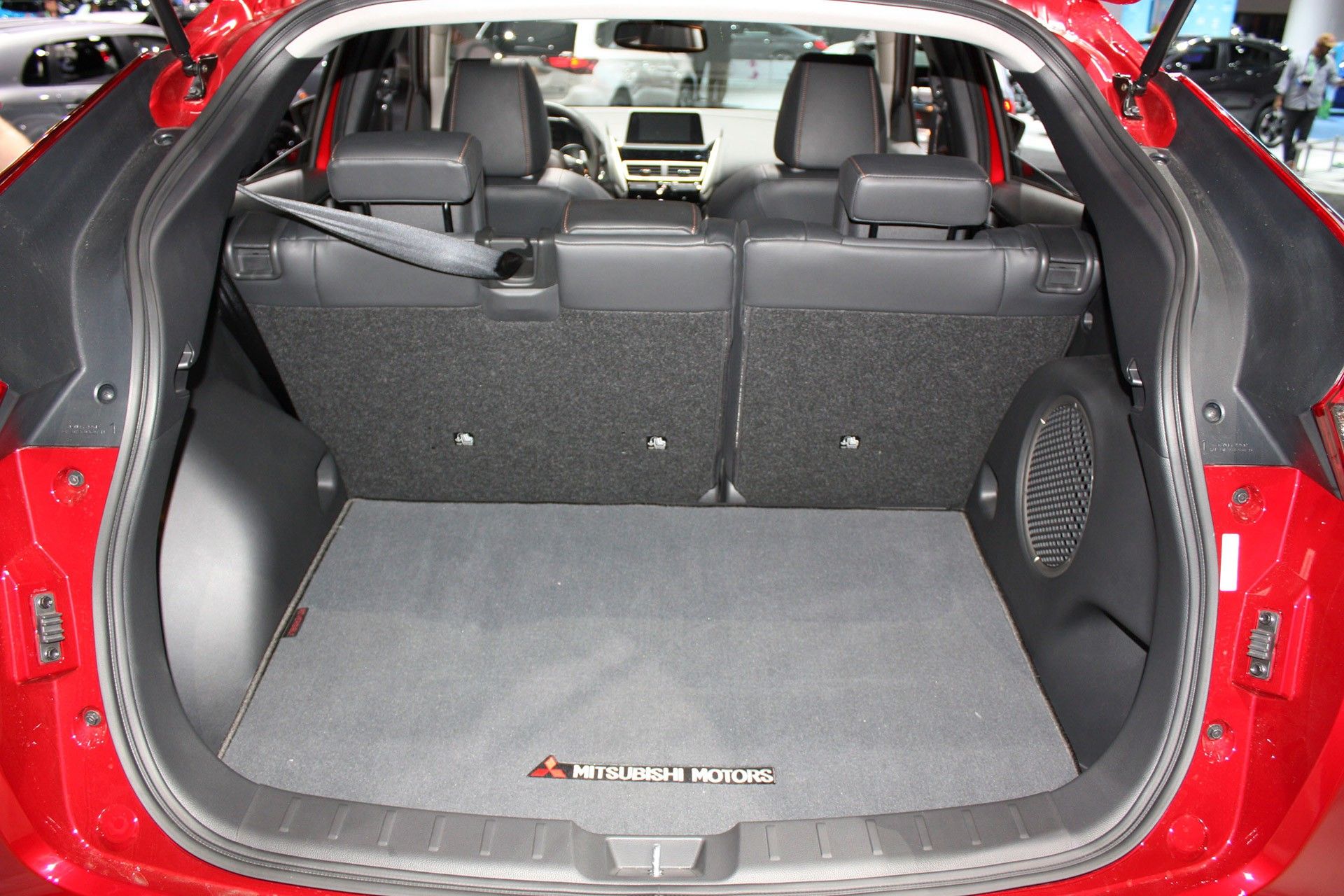 میتسوبیشی اکلیپس کراس 2018