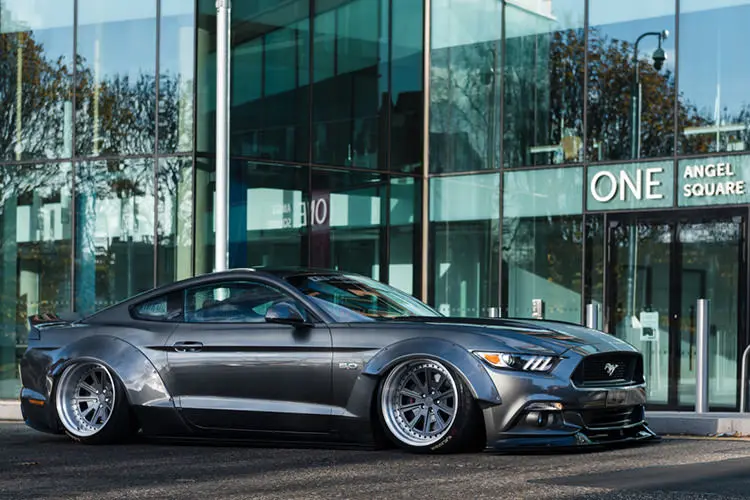 Ford Mustang Liberty Walk / فورد موستانگ لیبرتی واک