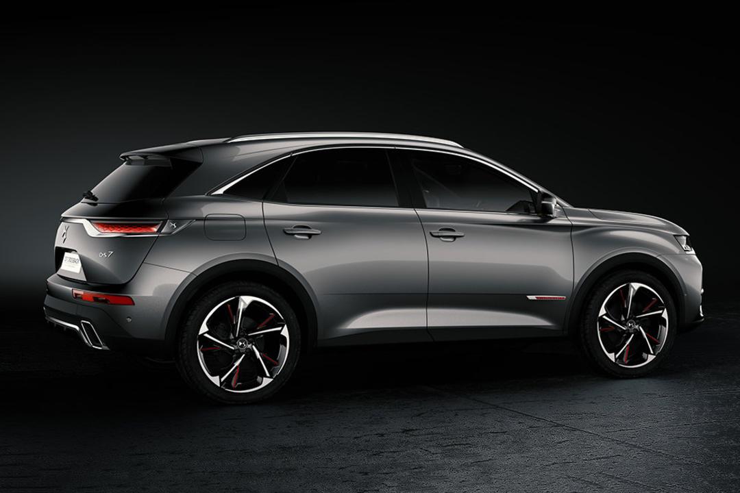 DS 7 CROSS BACK 2018 / دی اس ۷ کراس بک ۲۰۱۸