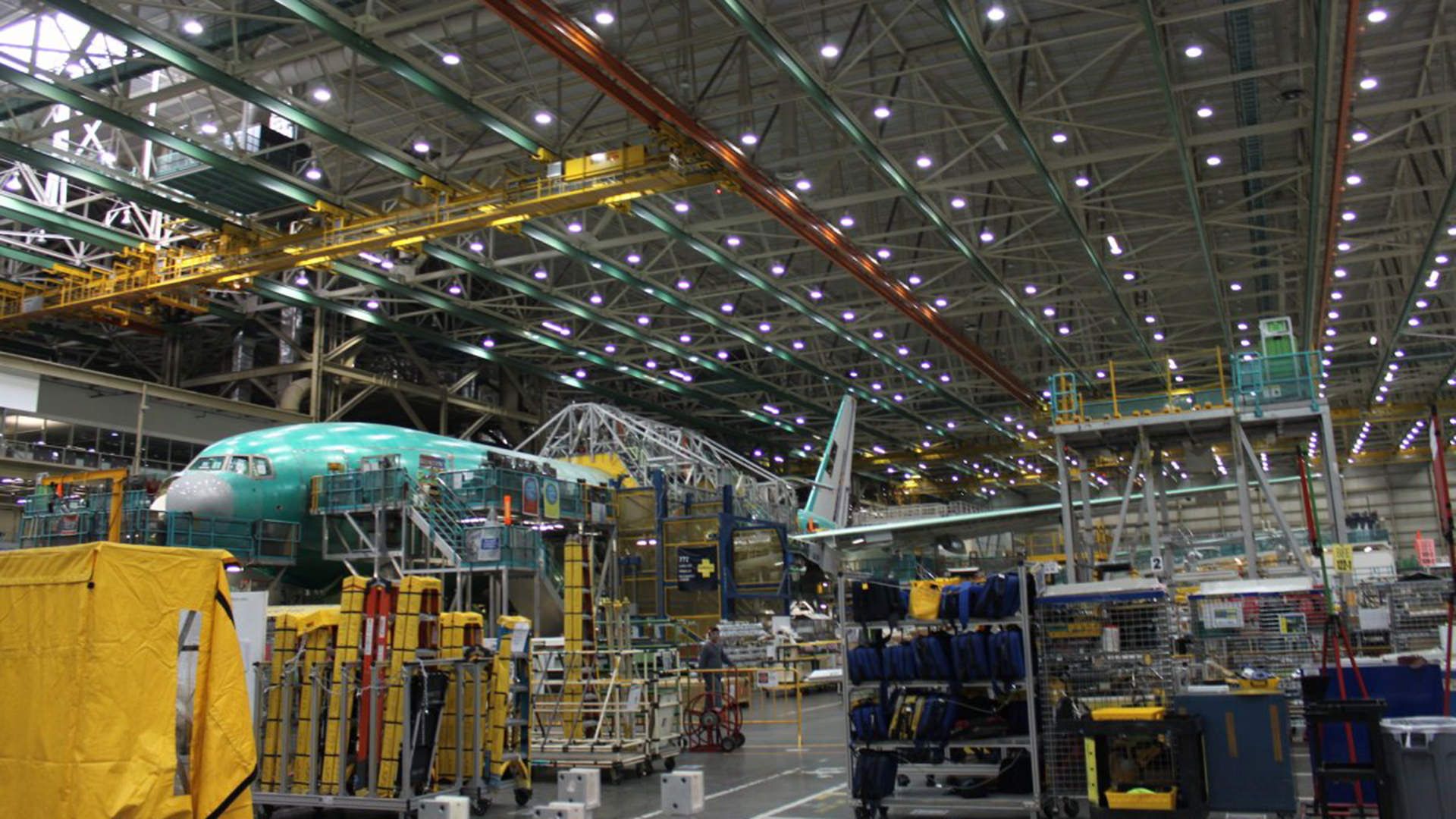 کارخانه‌ی هواپیماسازی بوئینگ در اورت