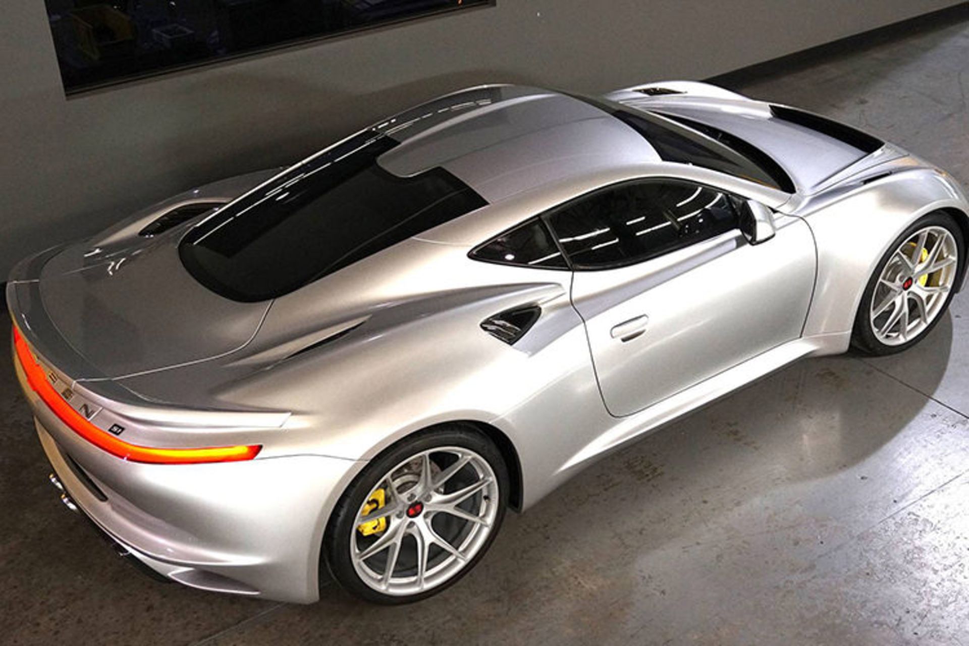 سالین / SALEEN S1