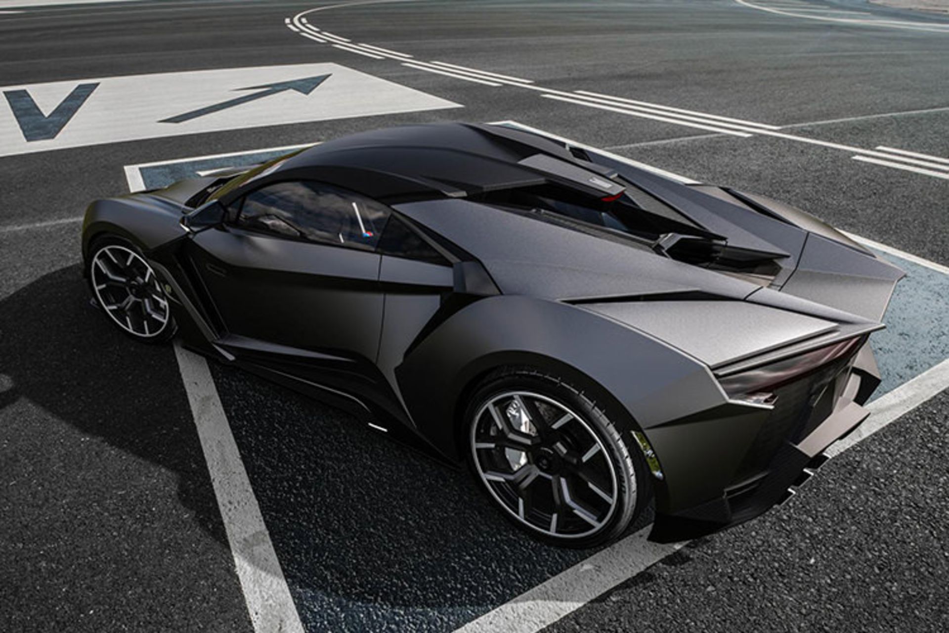 دبلیو موتورز فنیر سوپراسپرت / W Motors Fenyt SuperSport