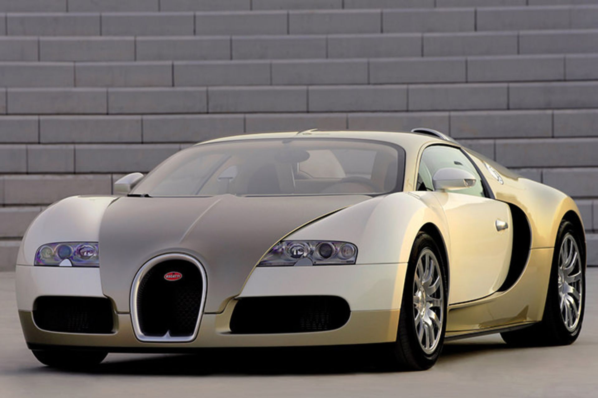 بوگاتی ویرون / Bugatti Veyron 16.4