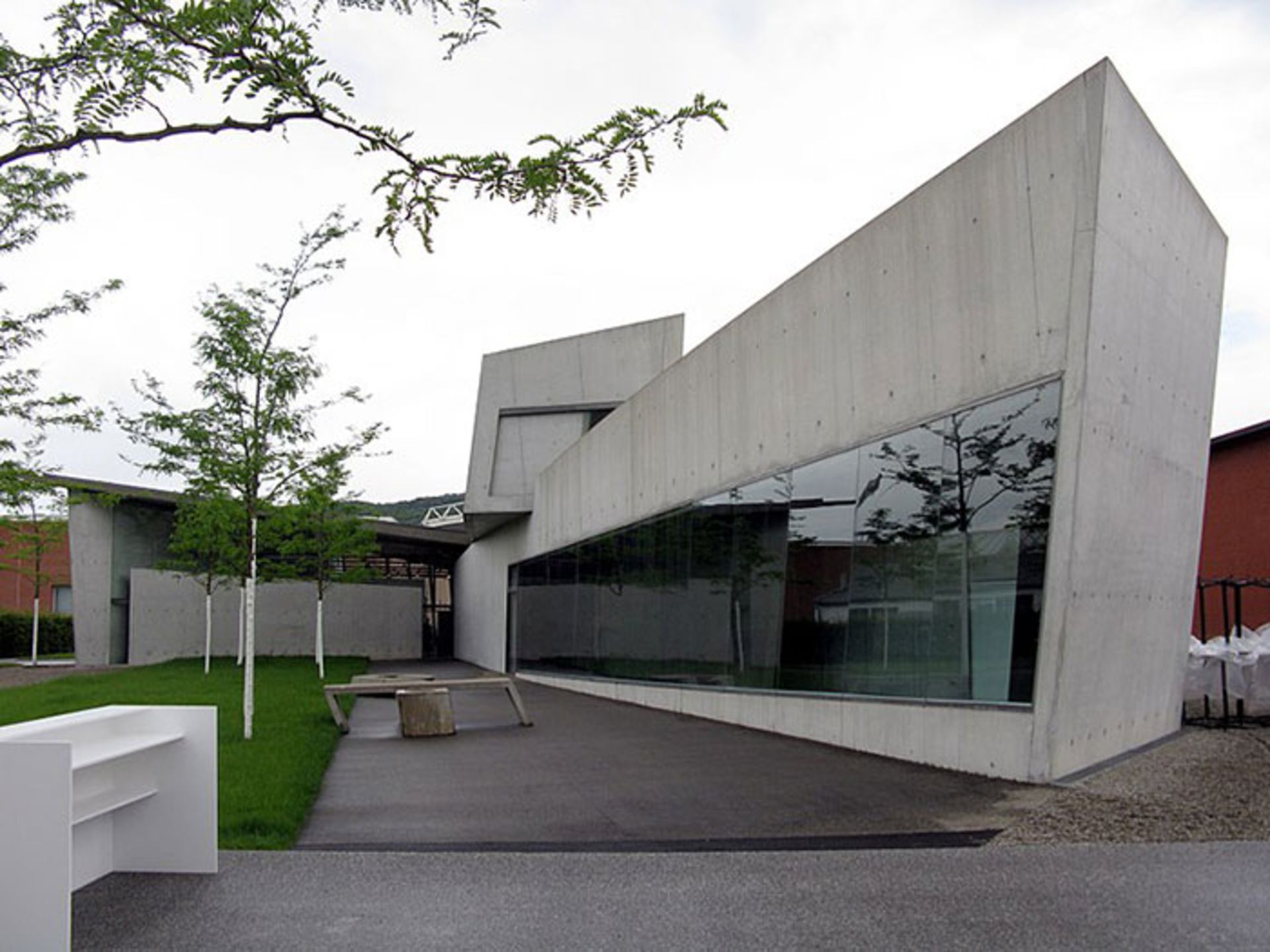 ایستگاه آتش نشانی ویترا