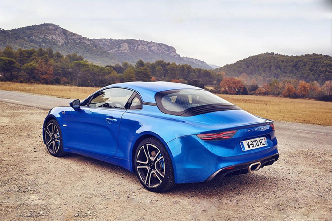 آلپاین A110