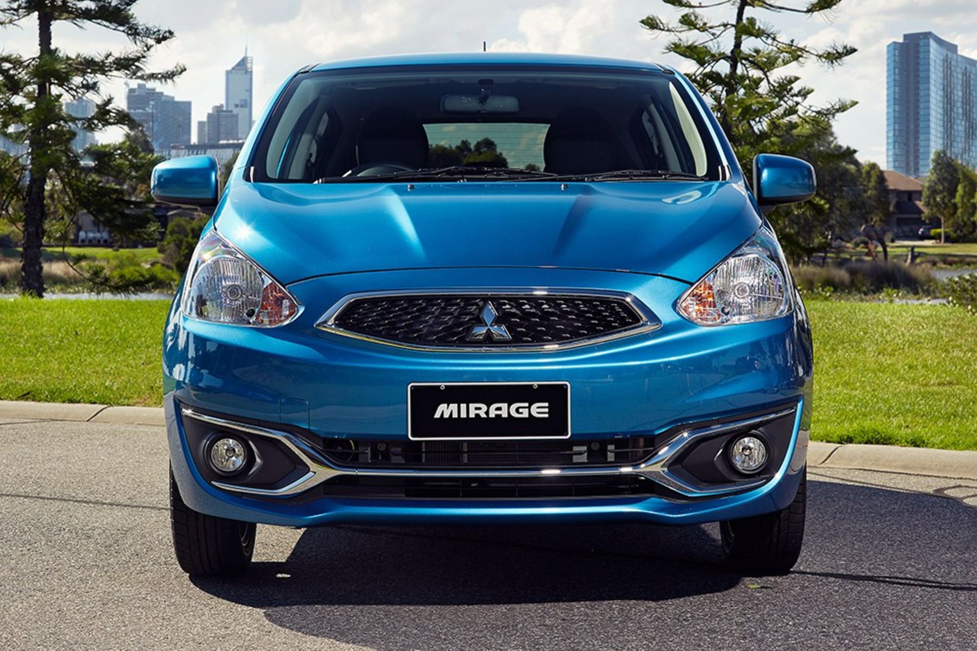 Mitsubishi Mirage 2017 / میتسوبیشی میراژ 2017