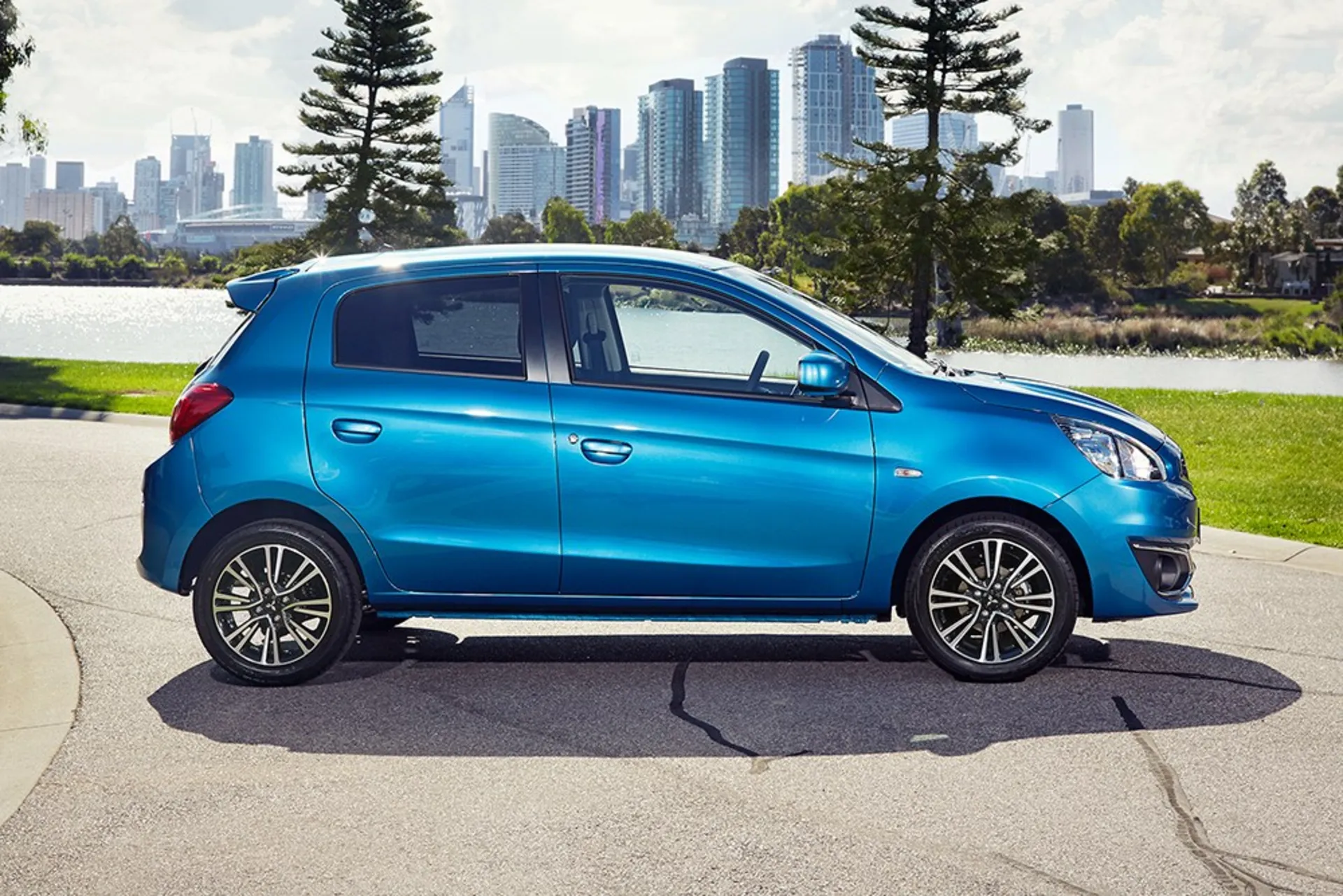 Mitsubishi Mirage 2017 / میتسوبیشی میراژ 2017