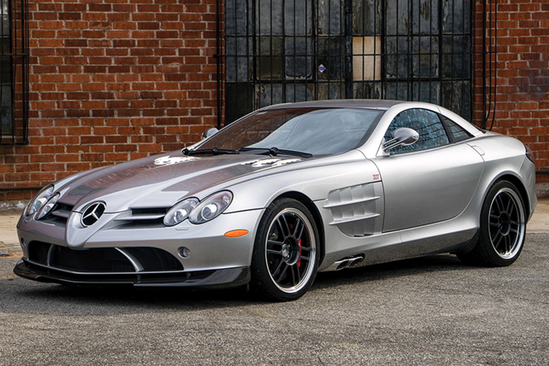 Mercedes-Benz SLR McLaren