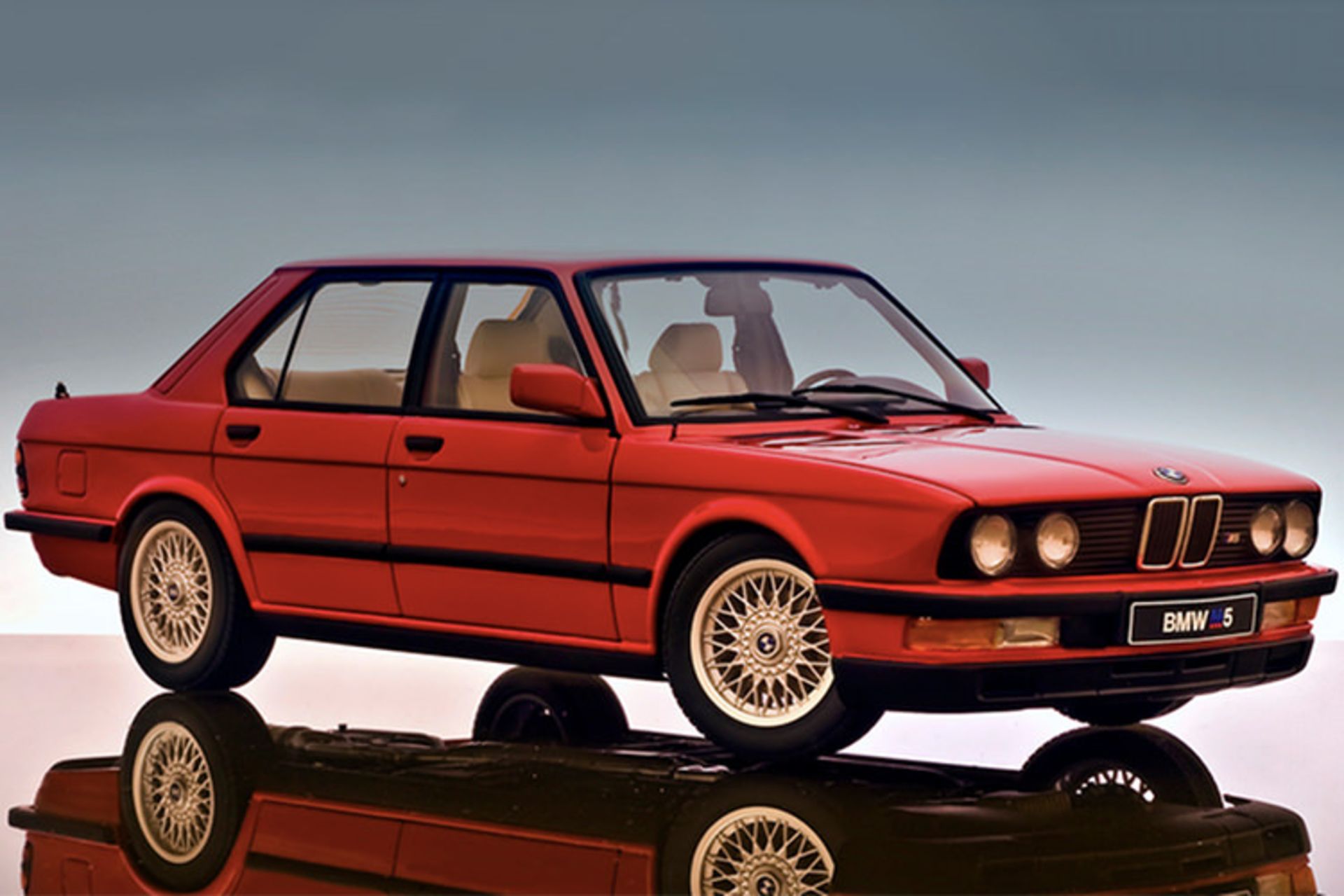 BMW M5 / بی ام و