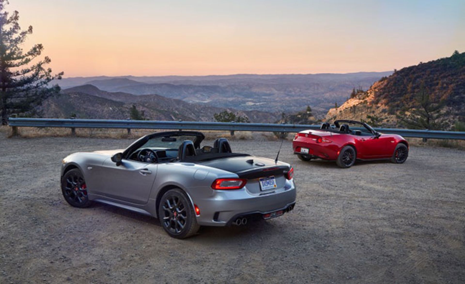 فیات اسپایدر 124 و مزدا میاتا MX-5