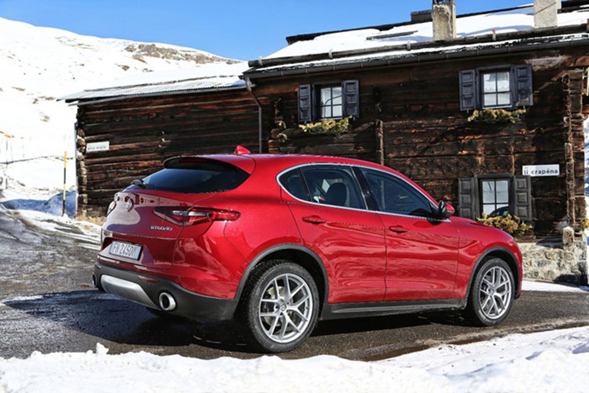 آلفا رومئو Stelvio