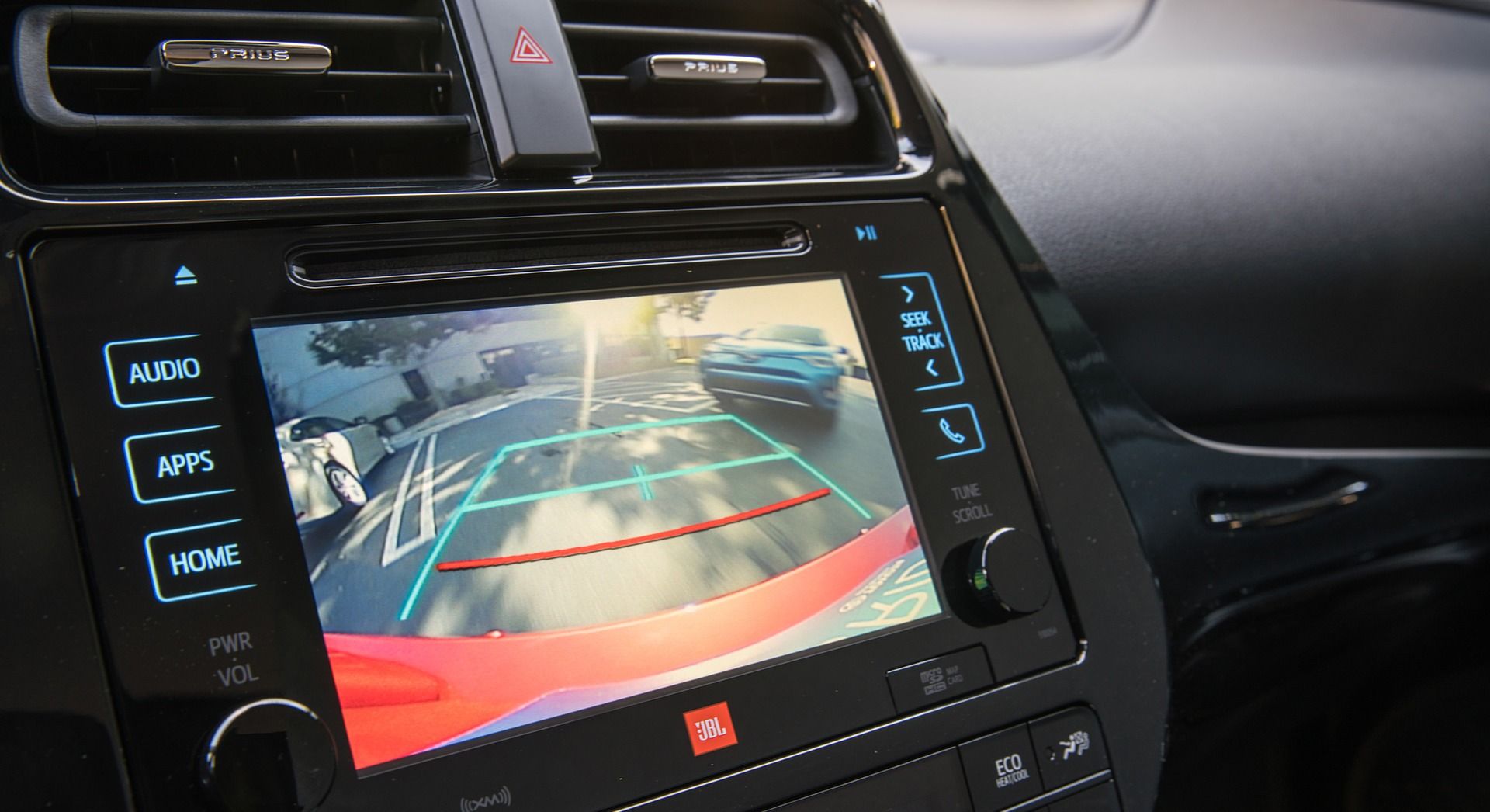 تویوتا پریوس 2017