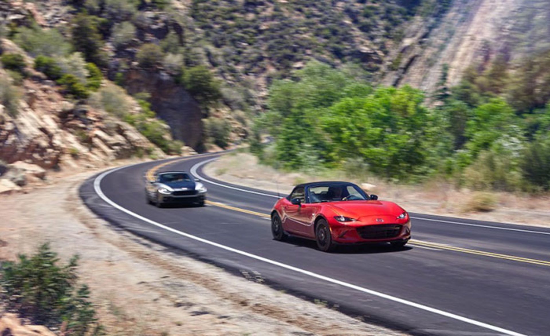 فیات اسپایدر 124 و مزدا میاتا MX-5