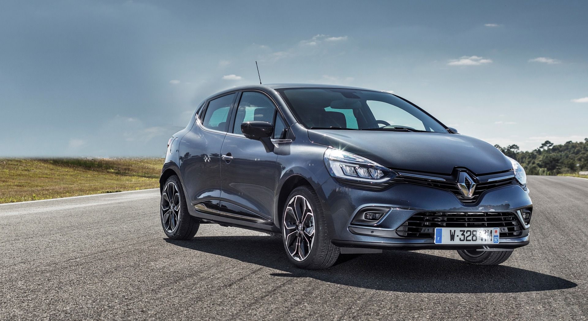 رنو کلیو / Renault Clio