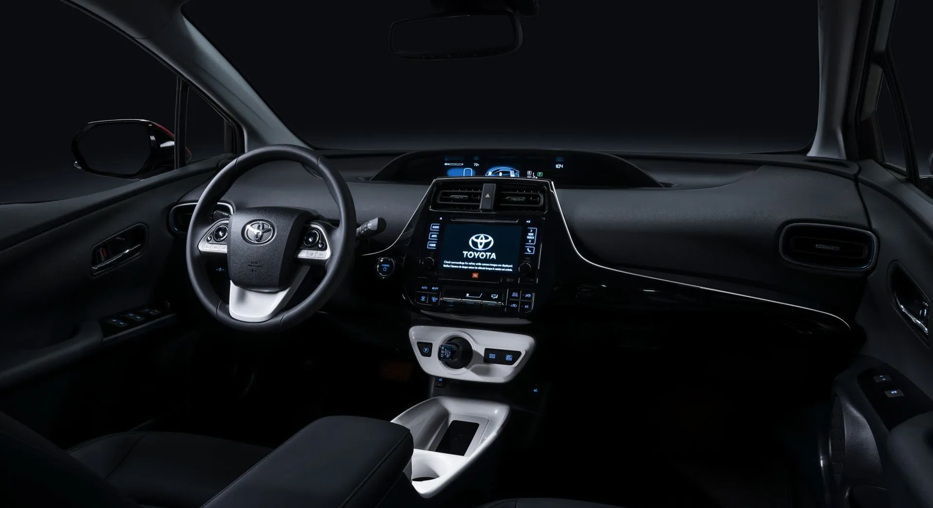 تویوتا پریوس 2017