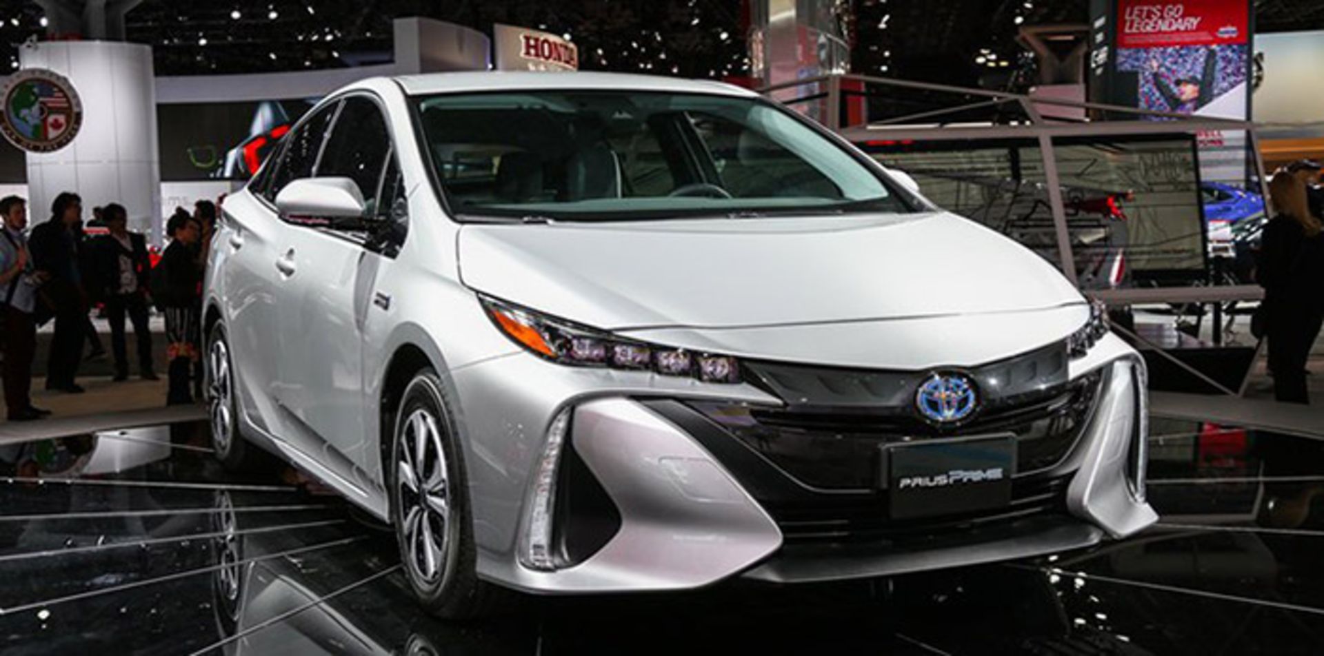 تویوتا پریوس Prime