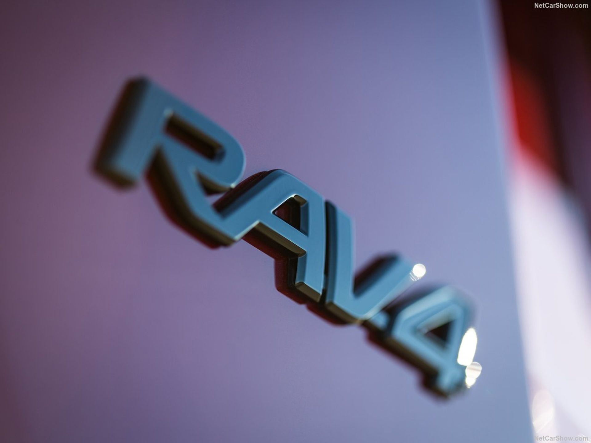 تویوتا راو4