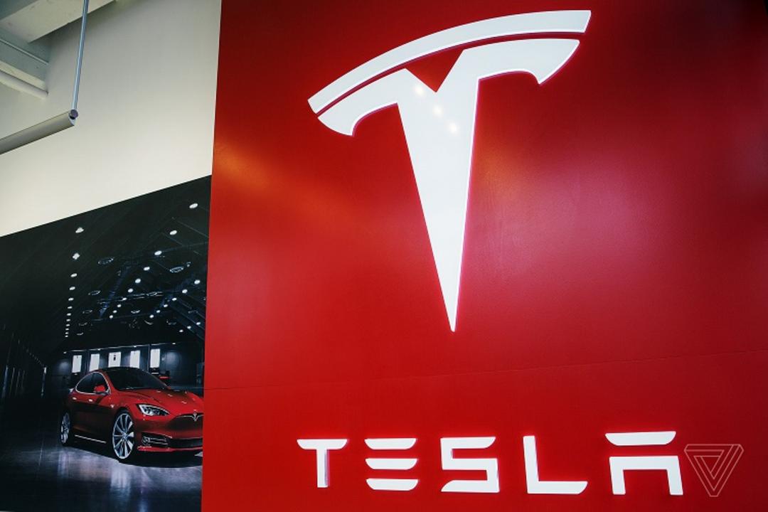 TESLA,INC