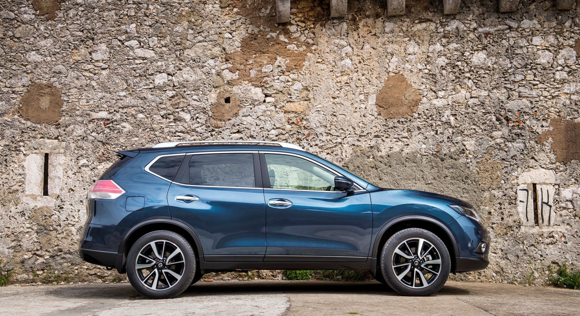 نیسان ایکس تریل