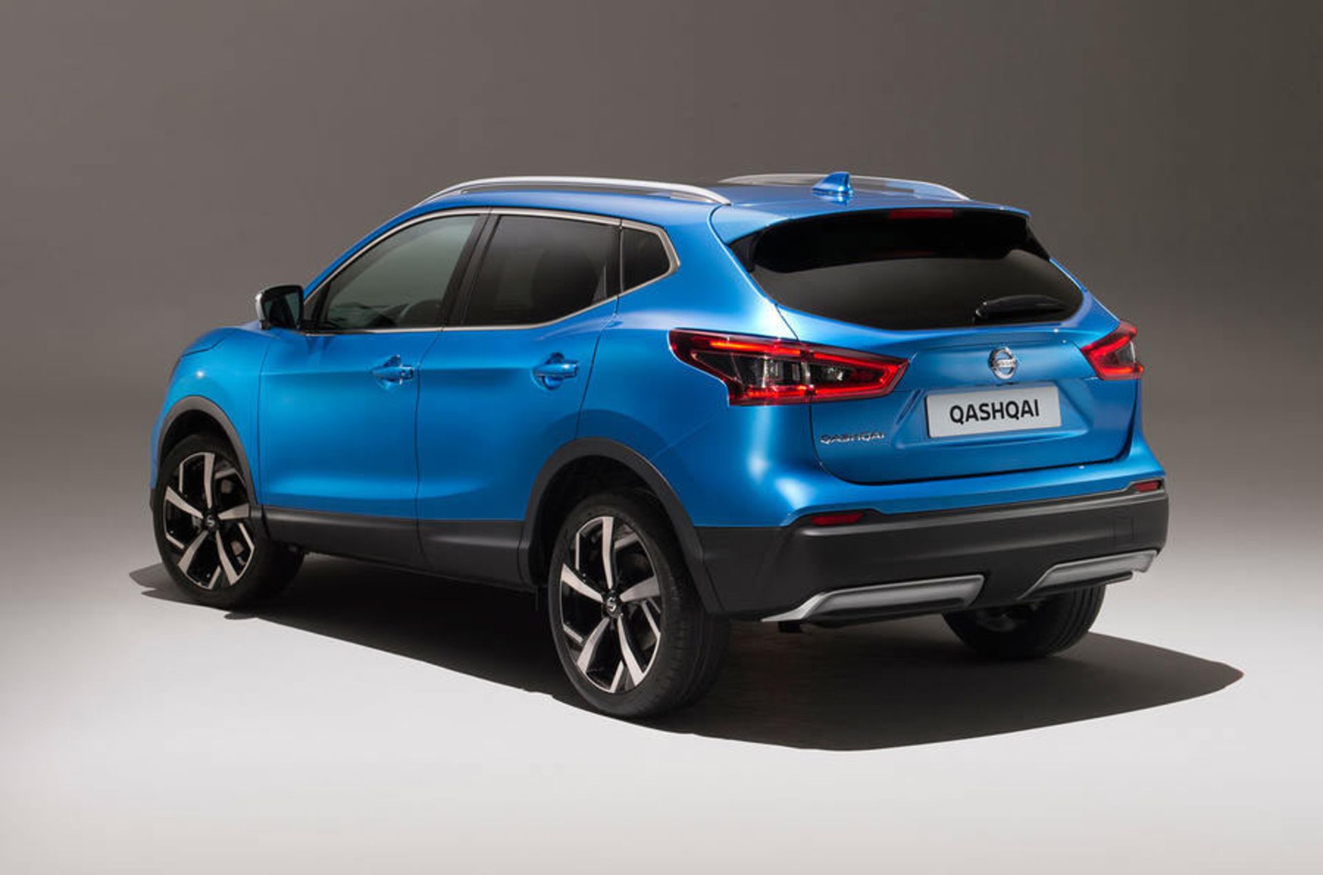 نیسان قشقایی فیس لیفت