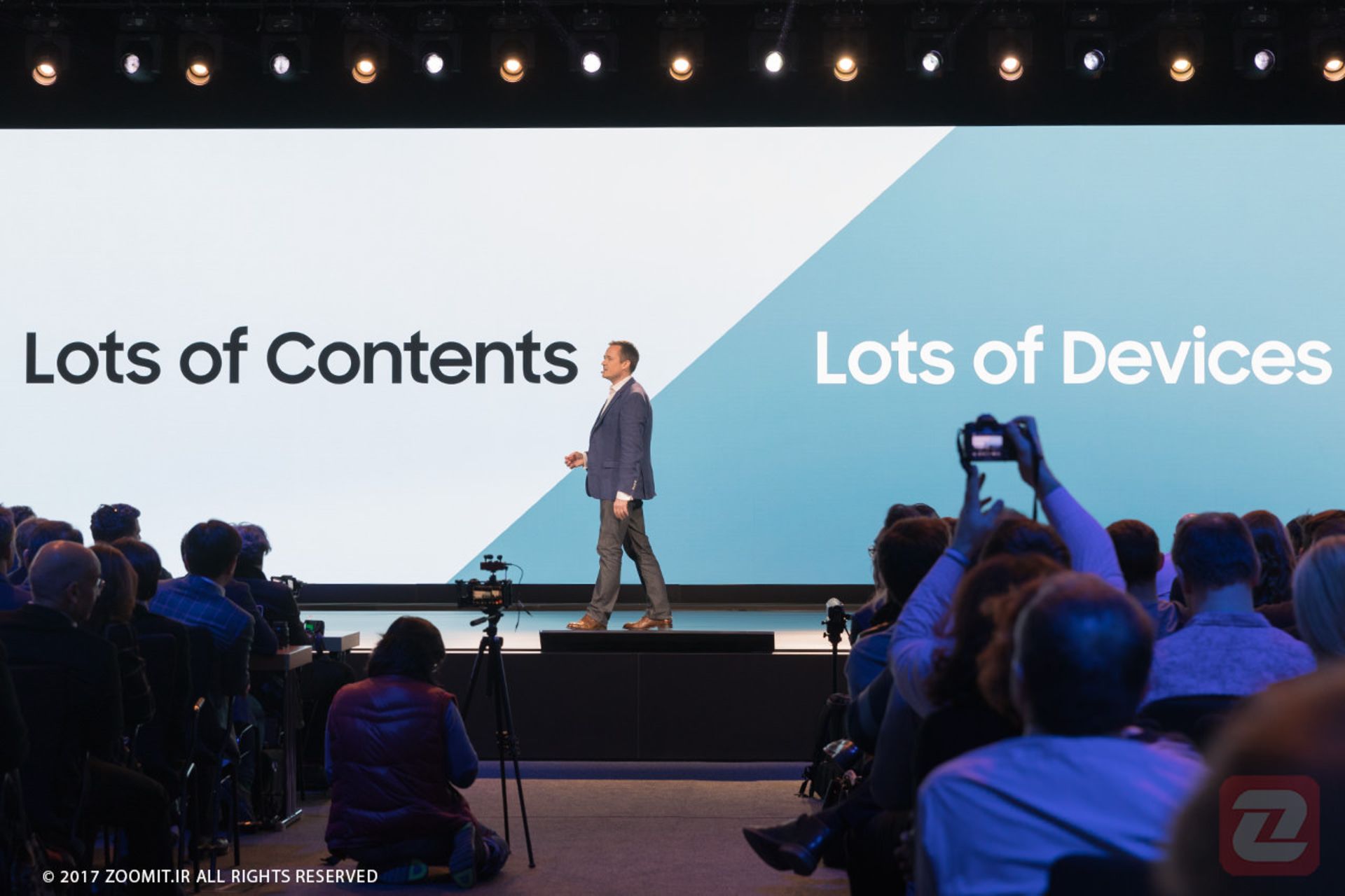 اسمارت هاب QLED تلویزیون