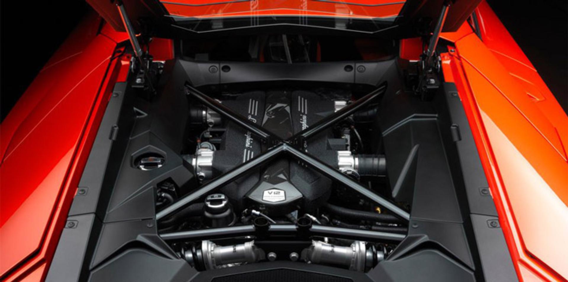 Lamburghini V12