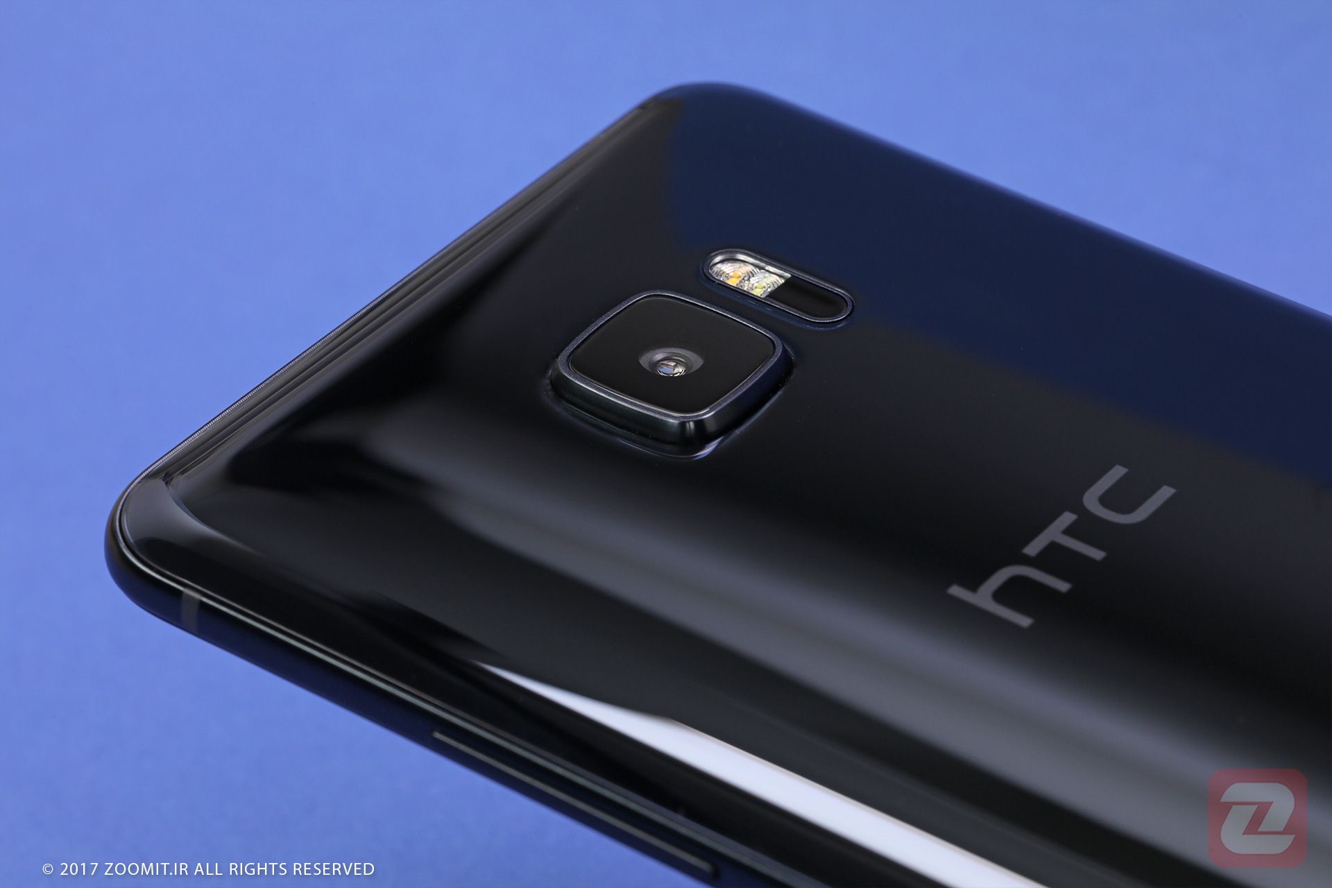 اچ تی سی یو اولترا / htc U ultra