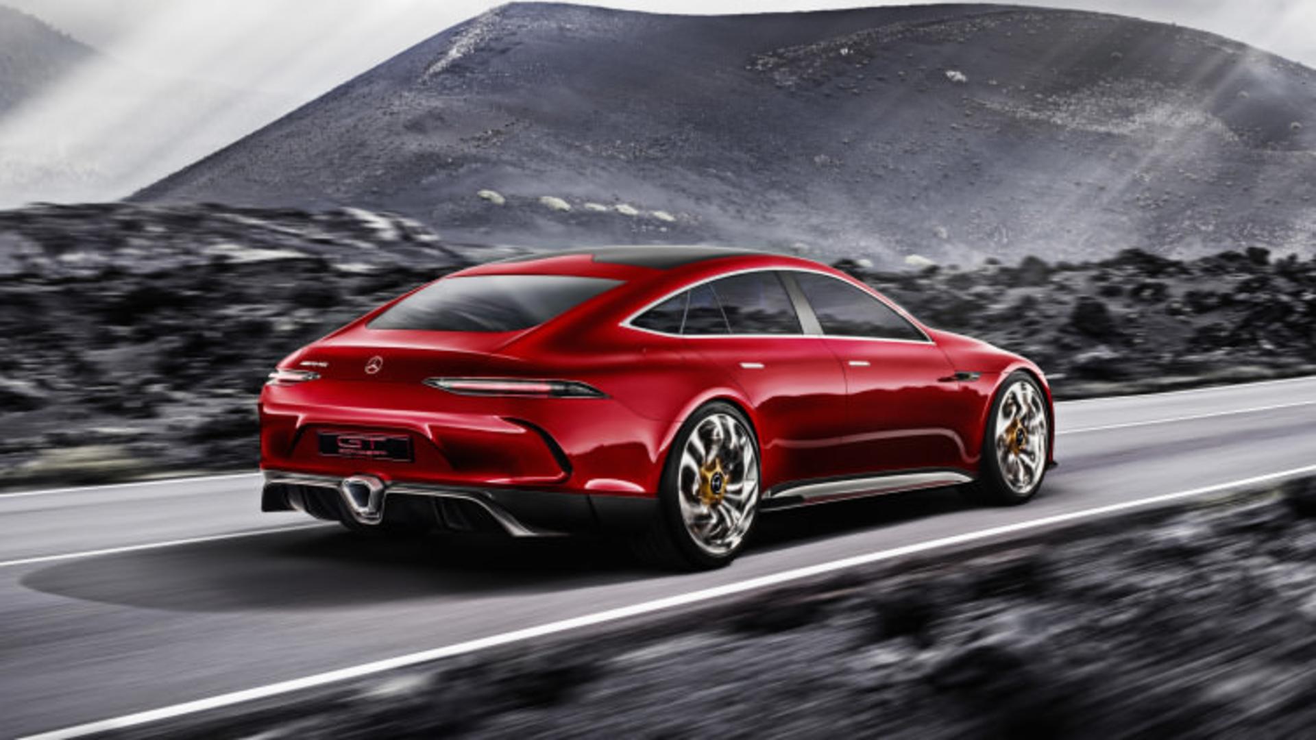 مرسدس بنز AMG GT