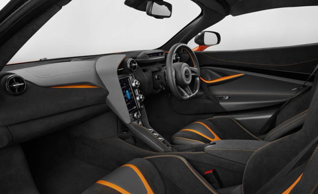 مک لارن 720S / MCLAREN 720S