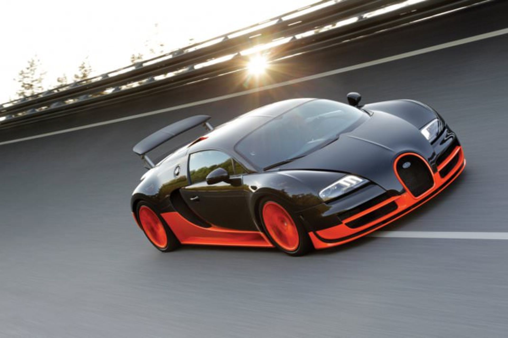 بوگاتی ویرون /‌ BUGATTI VEYRON