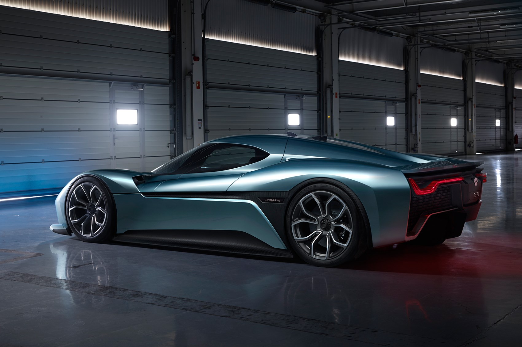 Гиперкар Nio ep9