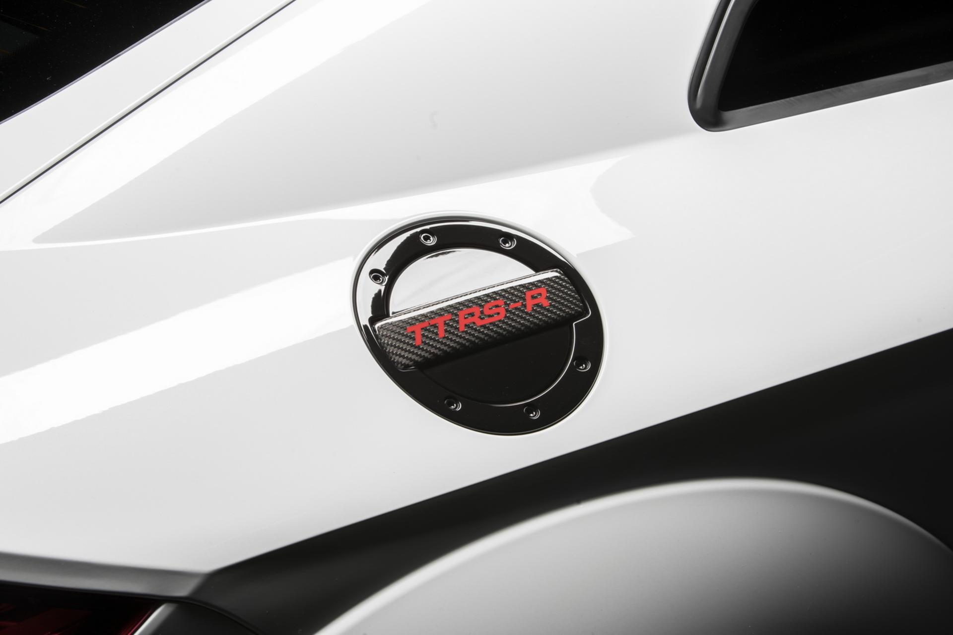 آئودی TT RS-R