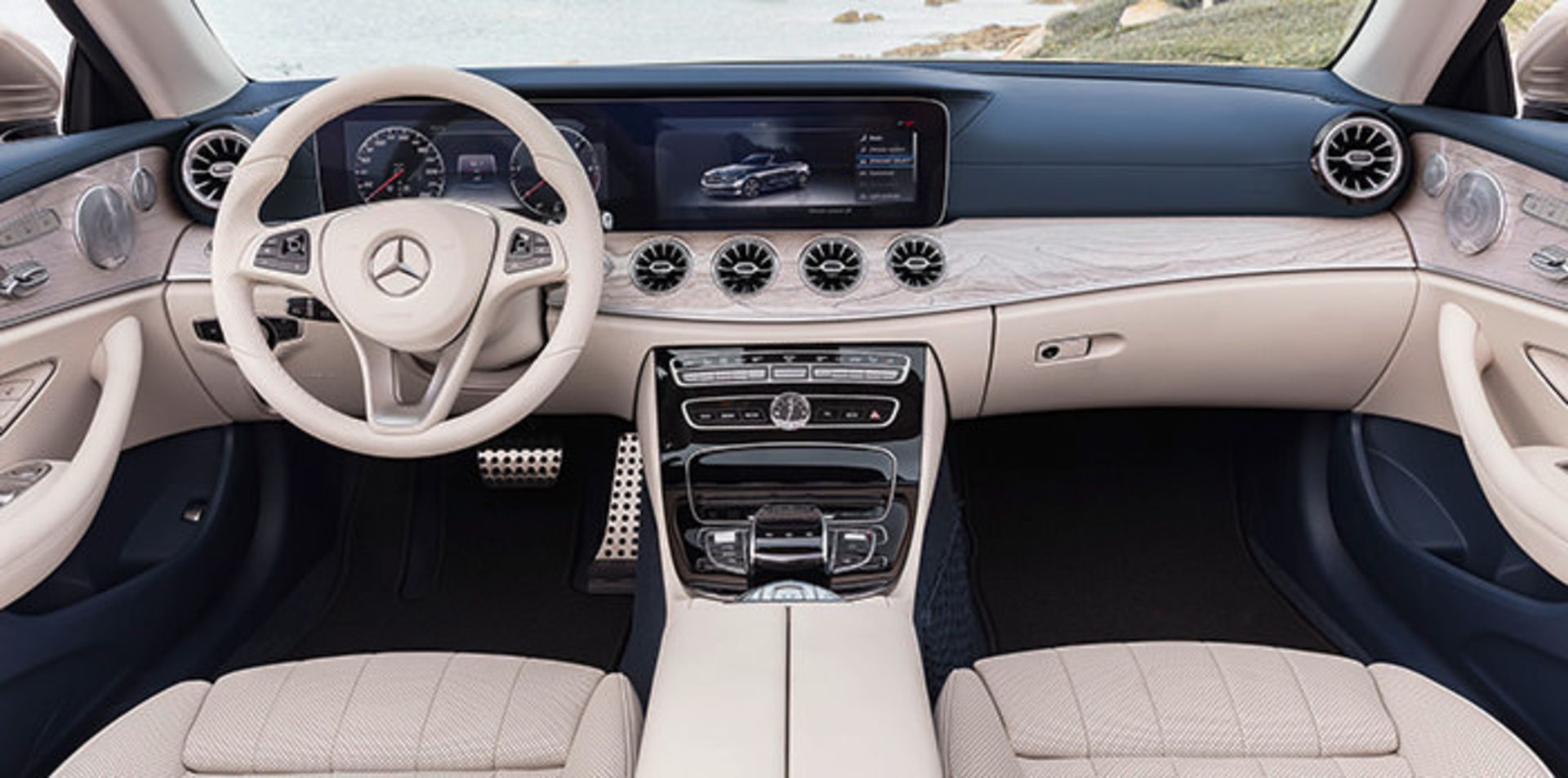 مرسدس بنز ای کلاس روباز ۲۰۱۷ / mercedes benz e-class convertible 2017