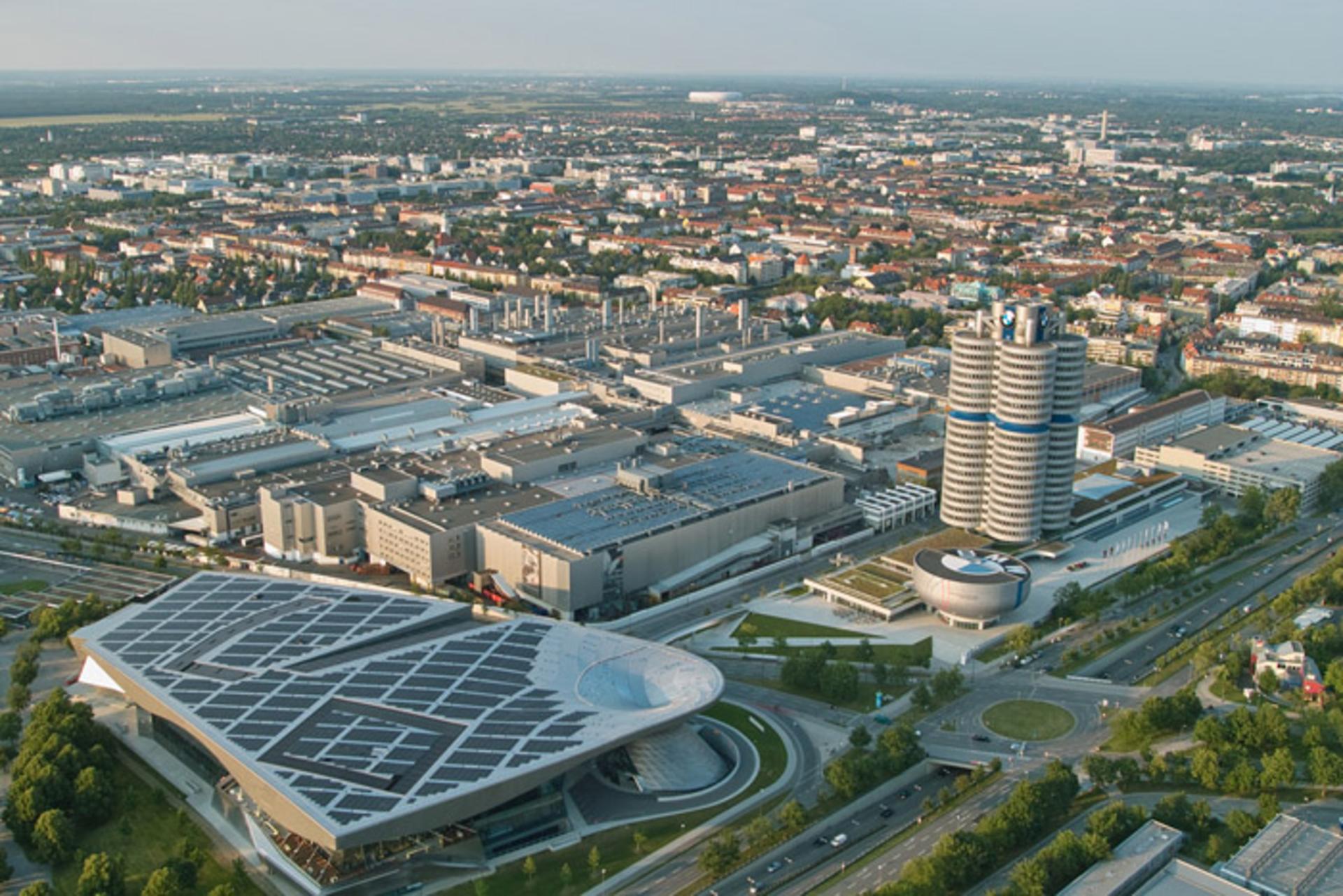 کارخانه بی ام و  BMW factory