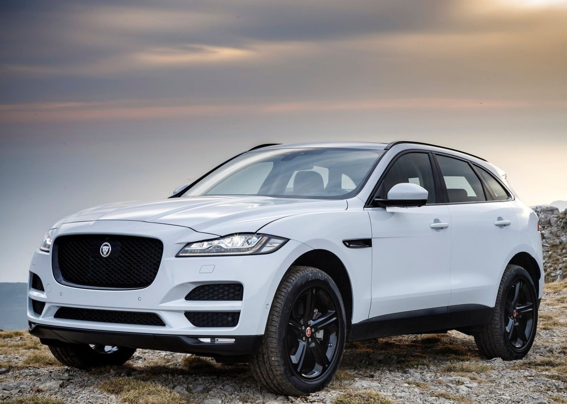 جگوار F-pace