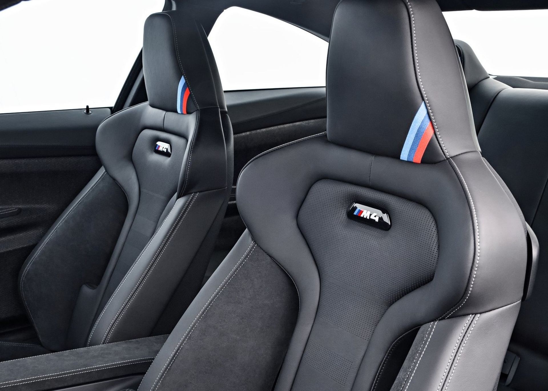 بی ام و / BMW M4 CS 2018