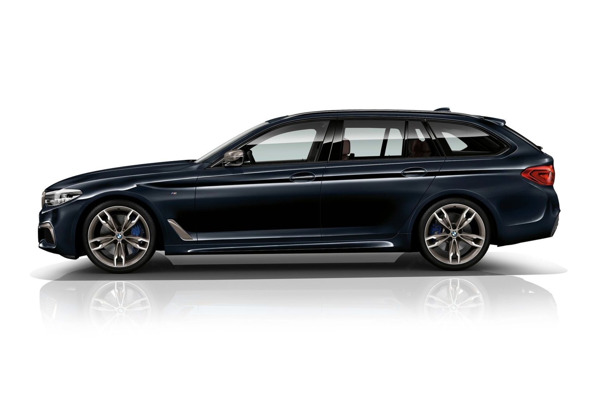 بی‌ام‌و سری 5   bmw 5 series M power 2018