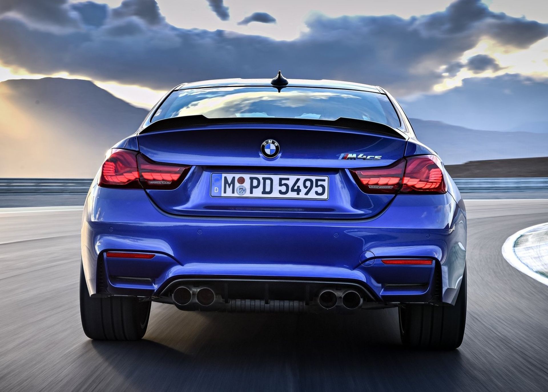 بی ام و / BMW M4 CS 2018