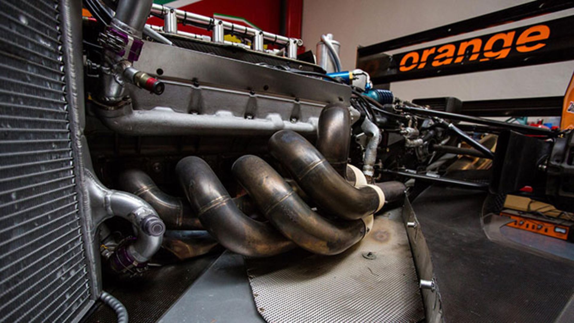 خودروی فرمول یک Arrows AX3