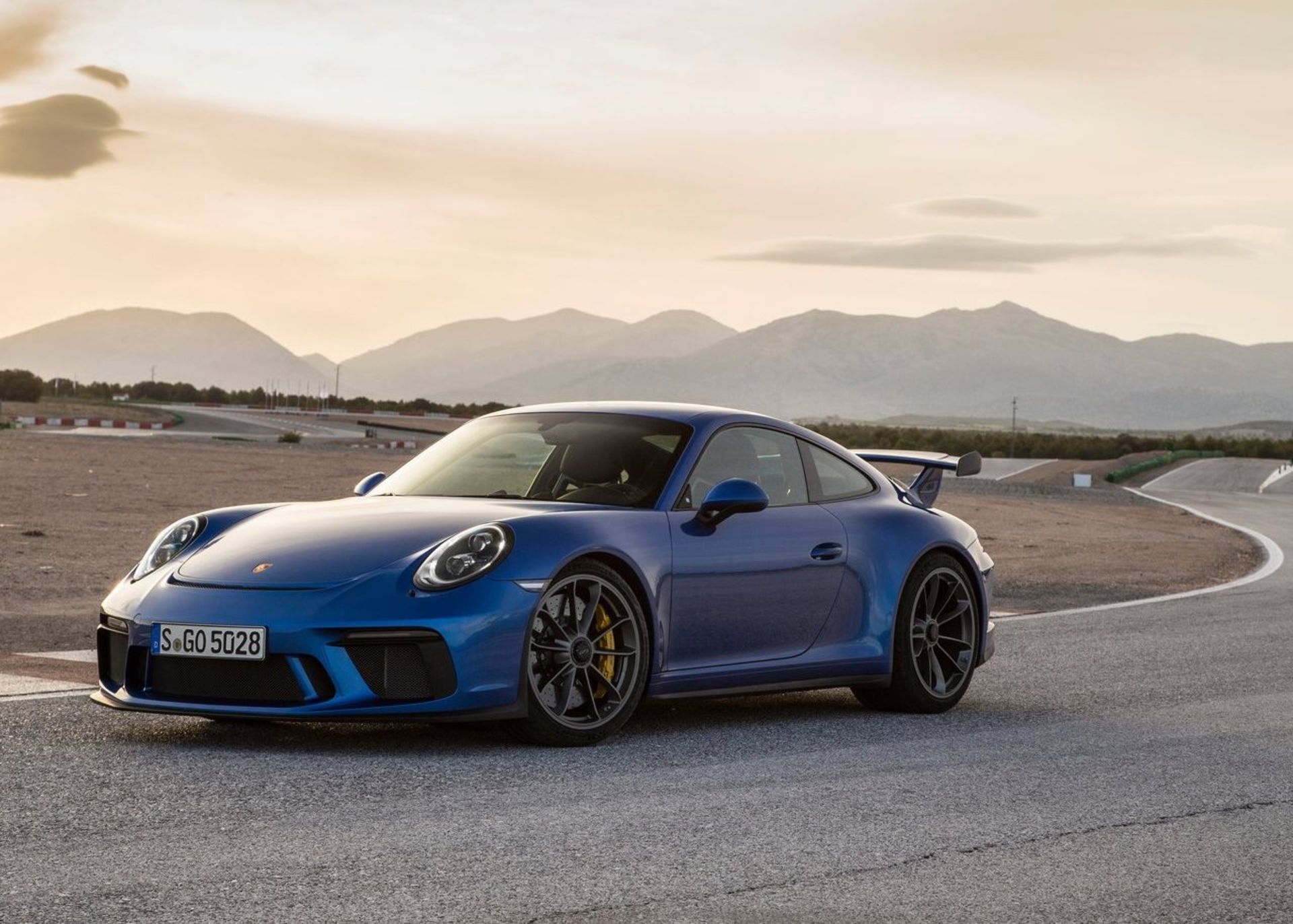 porsche 911 gt3 پورشه 911 2018